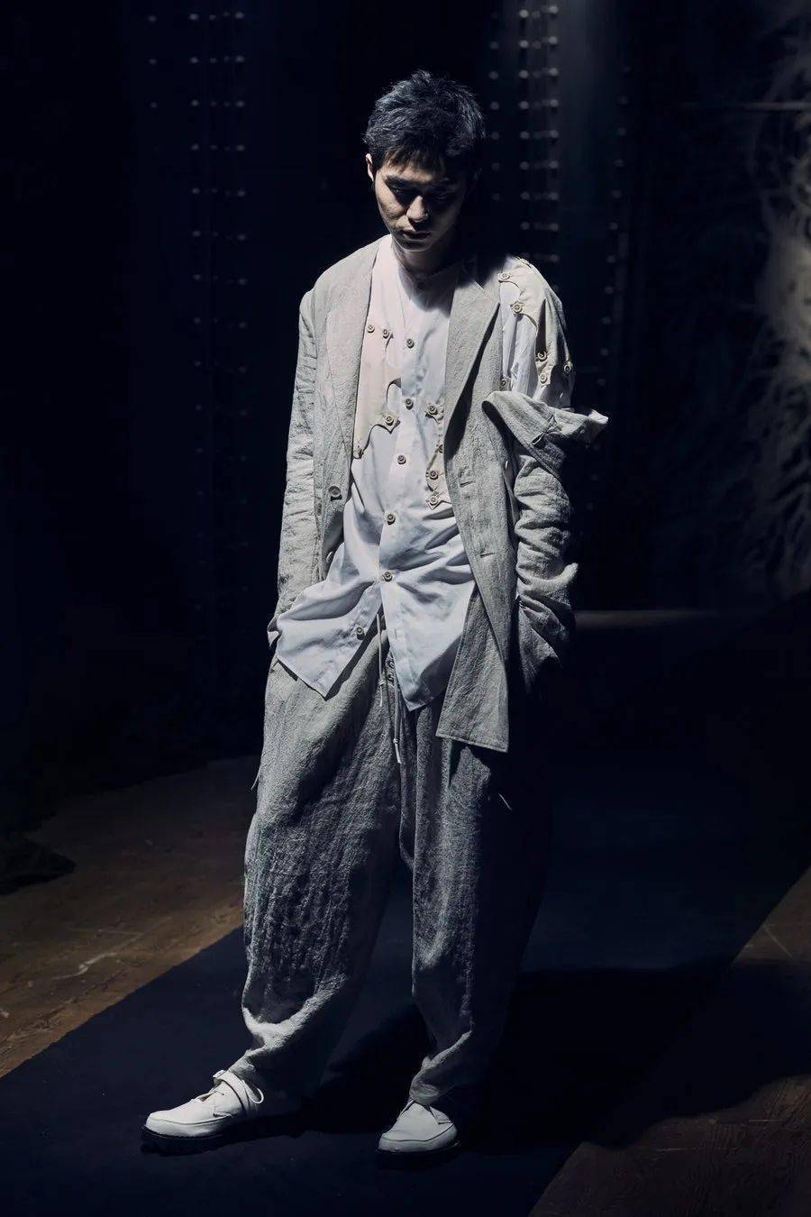 Spring|又是黑压压的一季！（山本耀司?Yohji Yamamoto Spring 春夏男装系列）