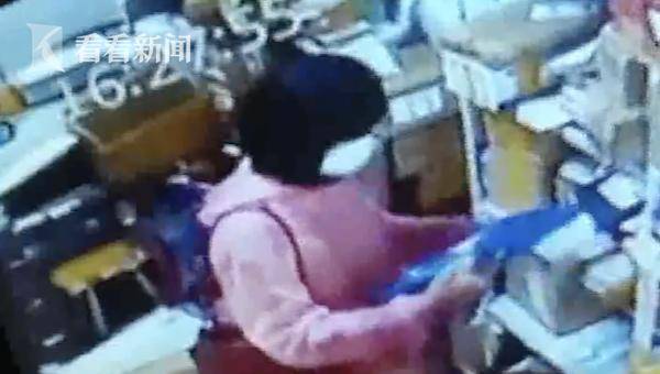 衣服|神秘“美女”接连偷快递 得知真实身份大家惊呆了