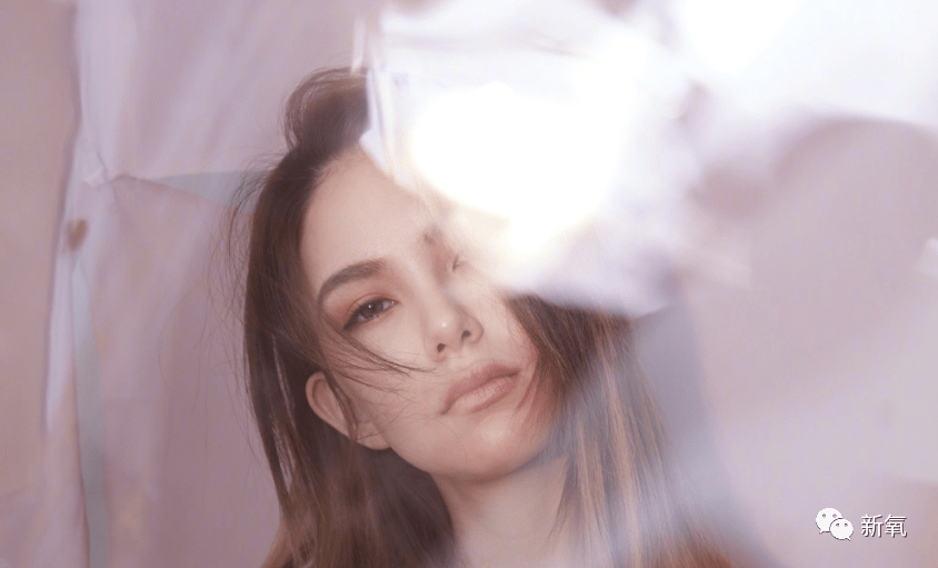 女明星|直播生图比精修还好看！景甜美到让同台女明星沦为最惨绿叶？？？