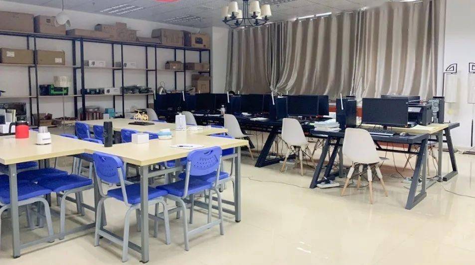 朋友,九艺欢迎你—— 选择九江学院艺术学院的10个理由