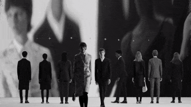 系列|PRADA 2021春夏系列 | 新一季秋衣秋裤玩出性冷淡工业风