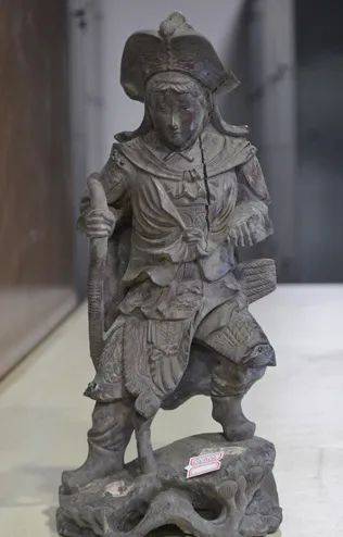 瑰宝|穿越历史看齐鲁瑰宝！这些乘风破浪的小姐姐你会pick谁？