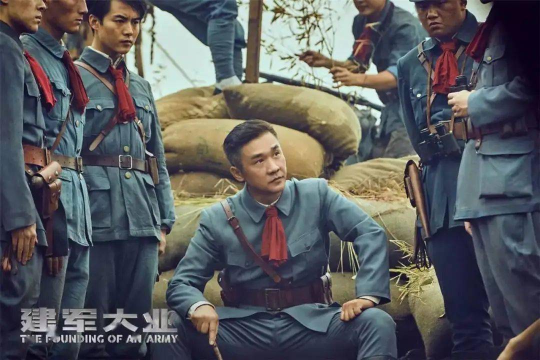 工作|人物志｜在剧组给明星化妆的日子