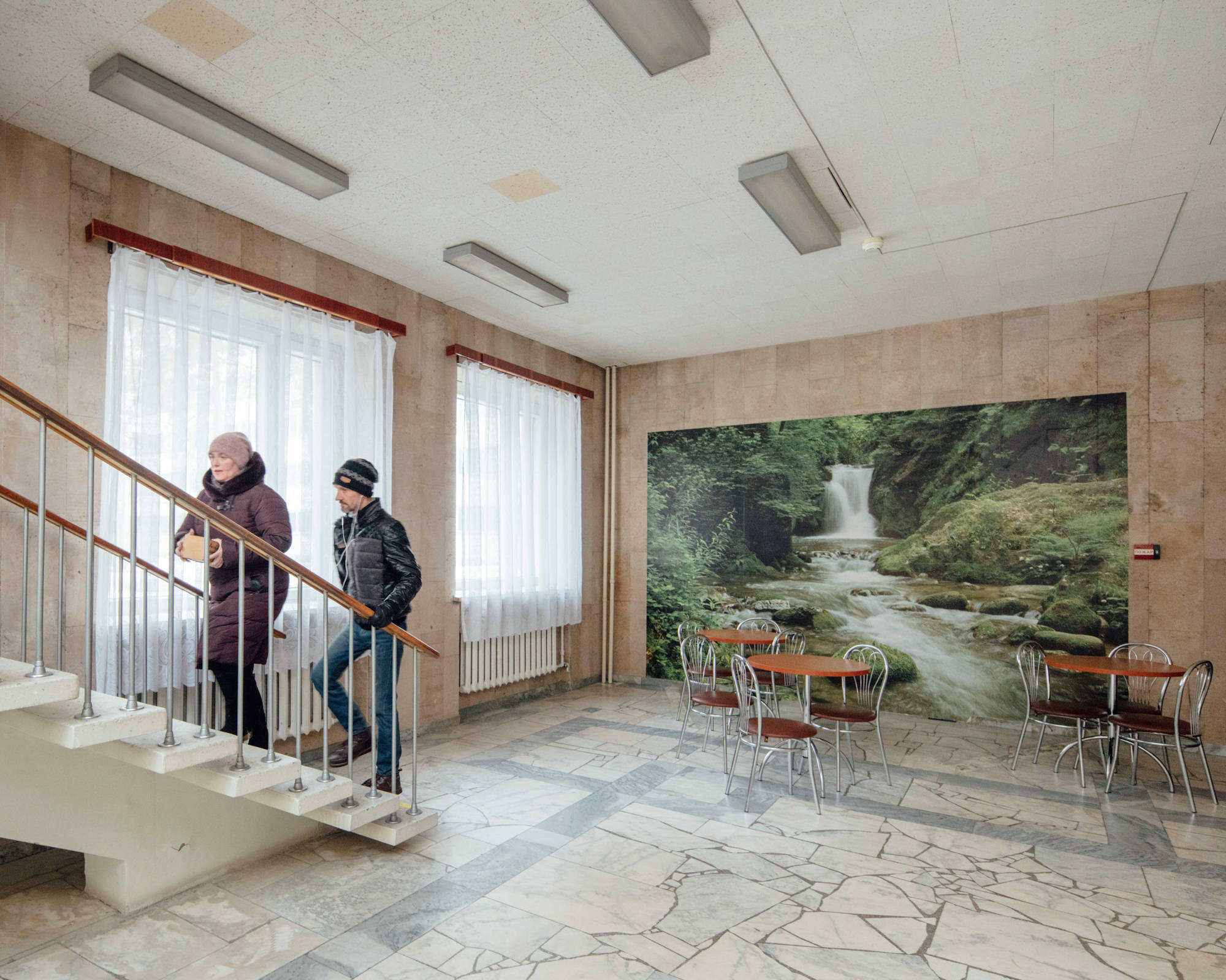 前苏联|摄影师｜章晟：半世纪前的前苏联疗养院，在历史与当下间游走