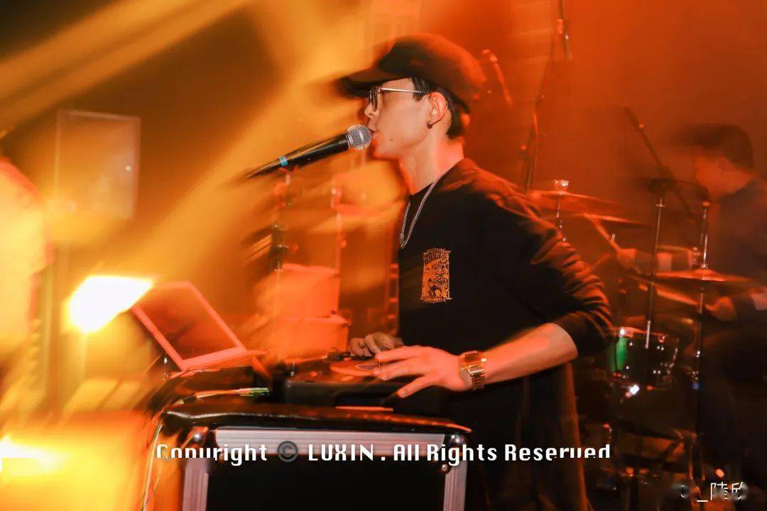 199235165a2649e983c6fd1b982fa05f.jpeg