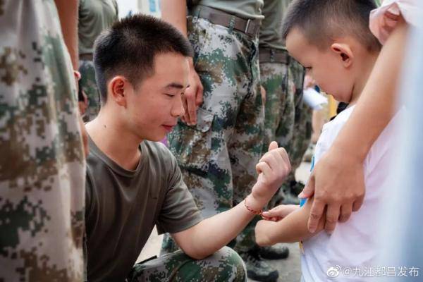 抗洪|为你赴汤蹈火，也为你满眼柔情