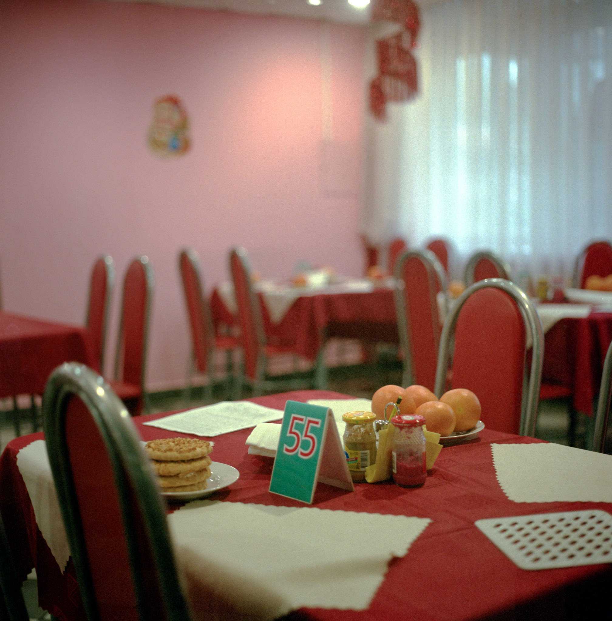 前苏联|摄影师｜章晟：半世纪前的前苏联疗养院，在历史与当下间游走