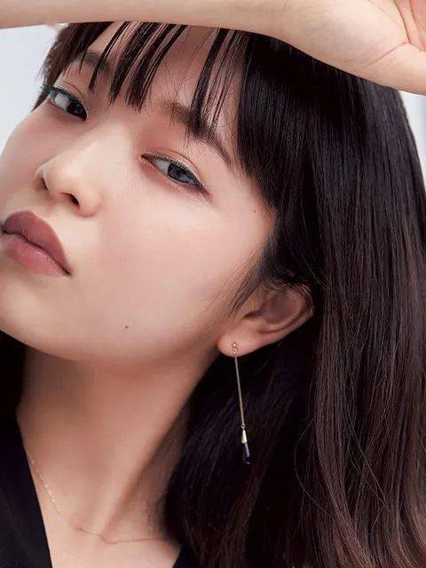 发型|16款适合夏季的日系小颜发型！让你的气质焕然一新！