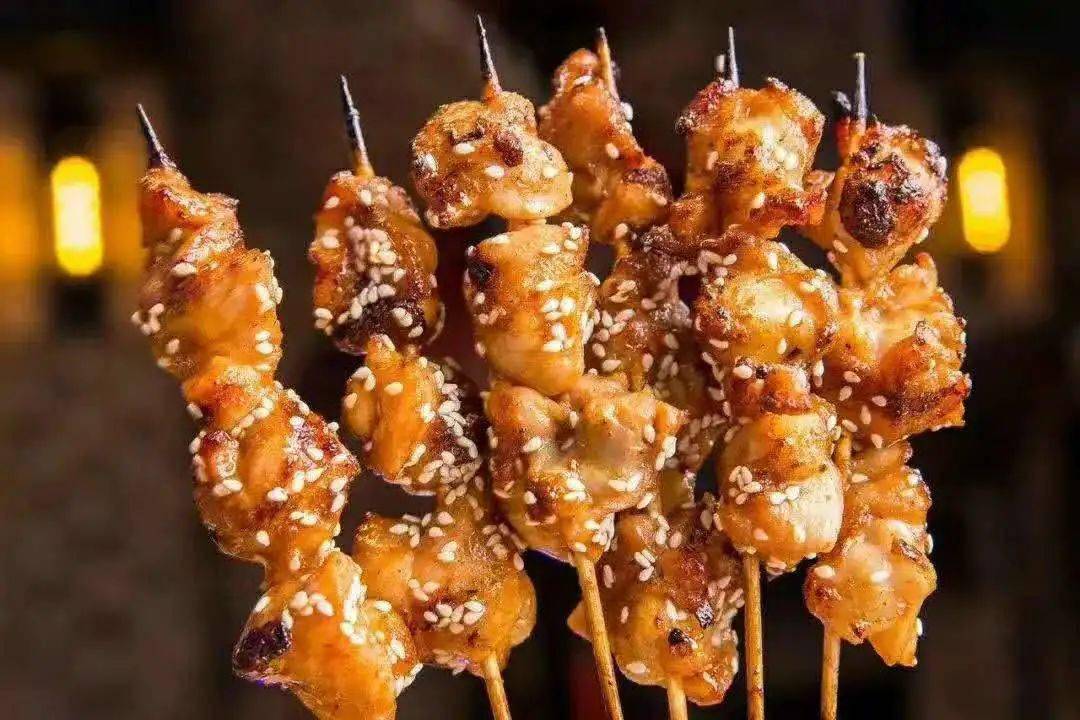 宜宾|特色五花肉+多种荤素烤串+凉拌毛豆+汤包+红糖冰粉~宜宾烤串品牌，正宗川味~【大版烤五花】仅58元享2-3人餐