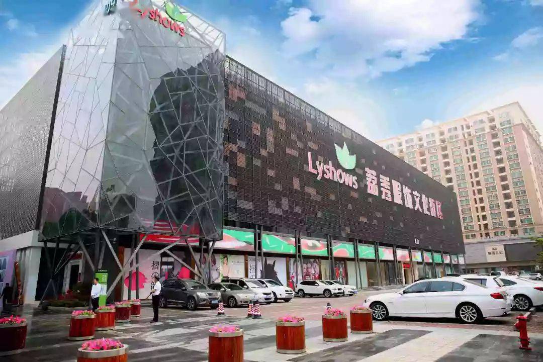 隐秘|深圳【隐秘】服装基地 | 6000+店铺,大到逛不完!