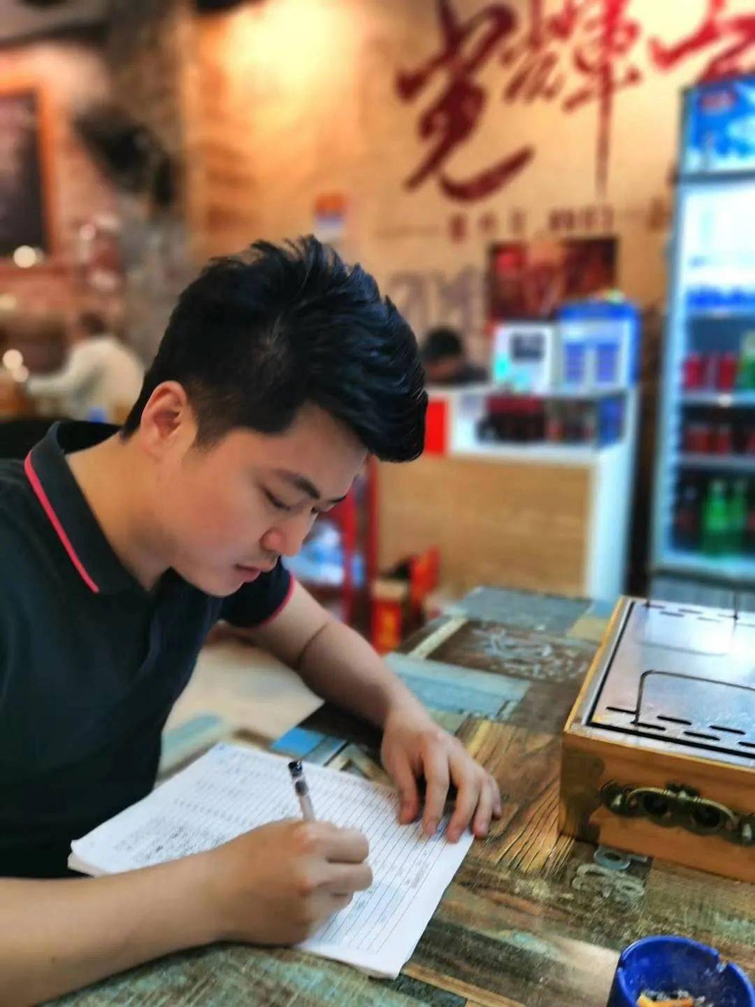 蔡志文|“摆渡人”竟然是一位90后创业者它风靡沙县烧烤圈