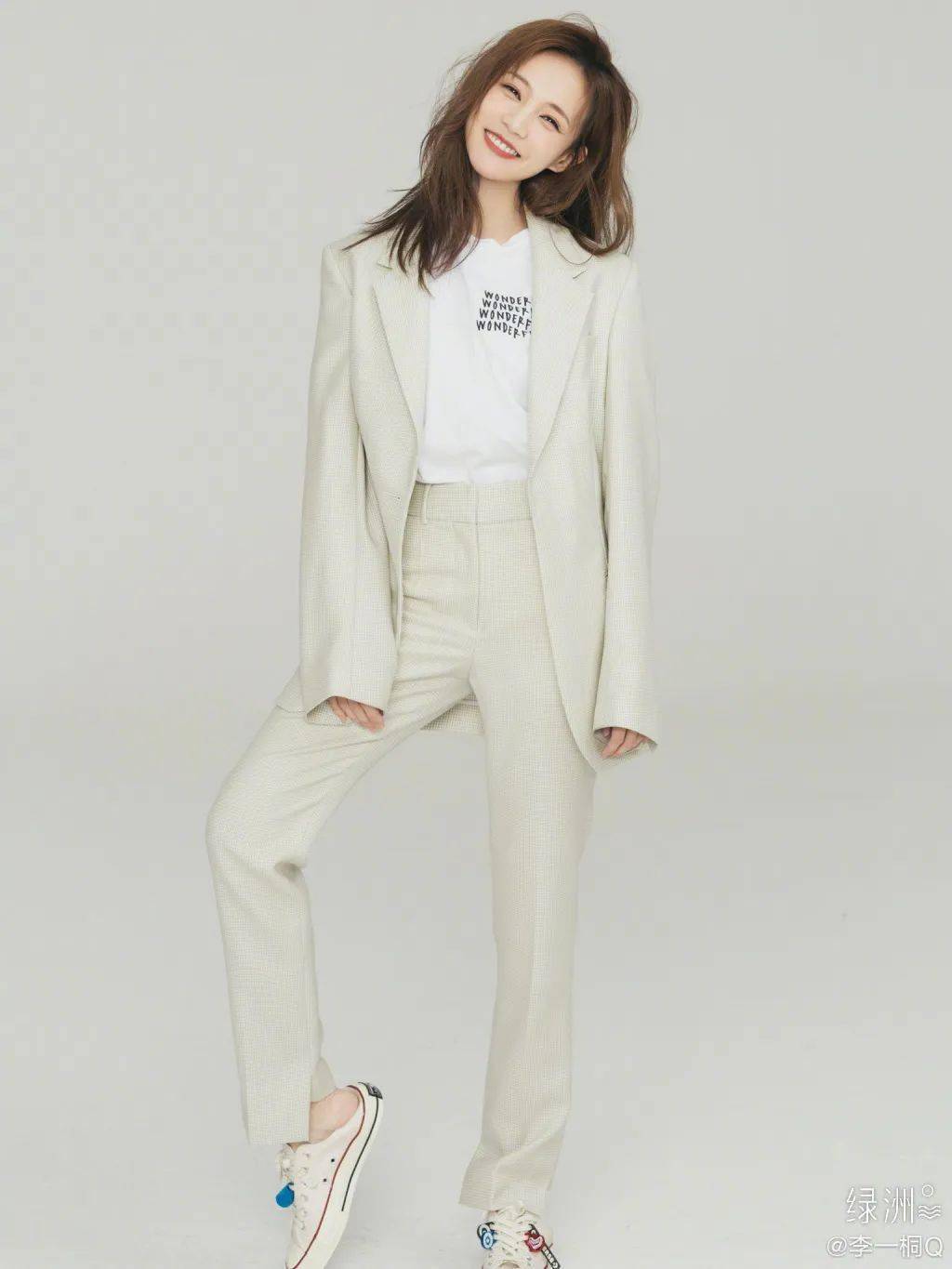 衬衫|潮搭汇丨《爱我就别想太多》李一桐“轻职场”穿搭