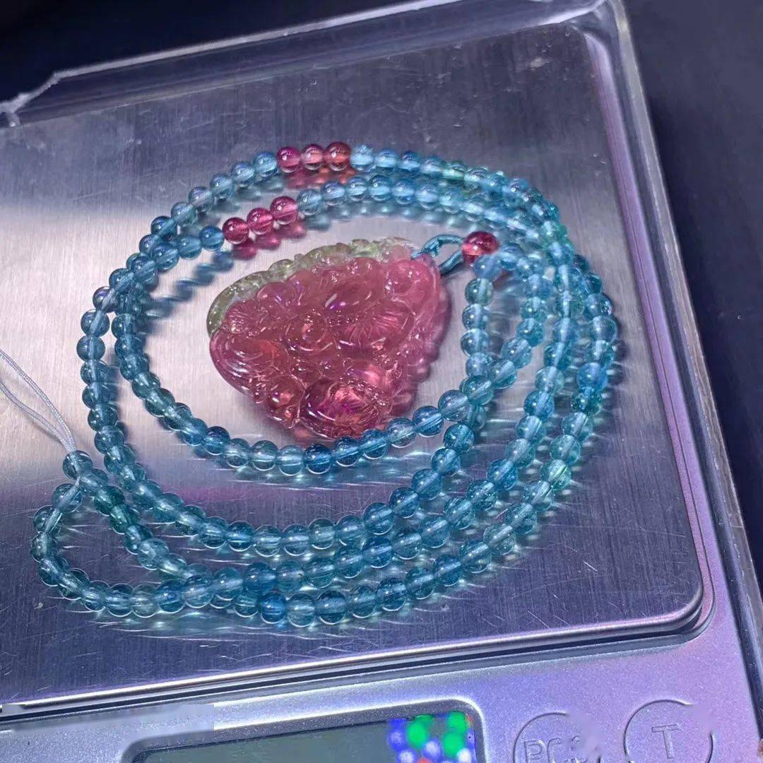 突破|黄金涨至1870美元上方 可能突破2000美元大关