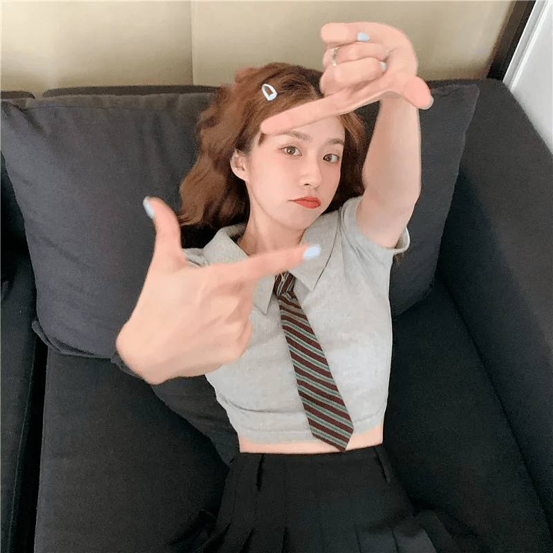 姨太|我在ZARA的打折区，淘到一大波好看的连衣裙！