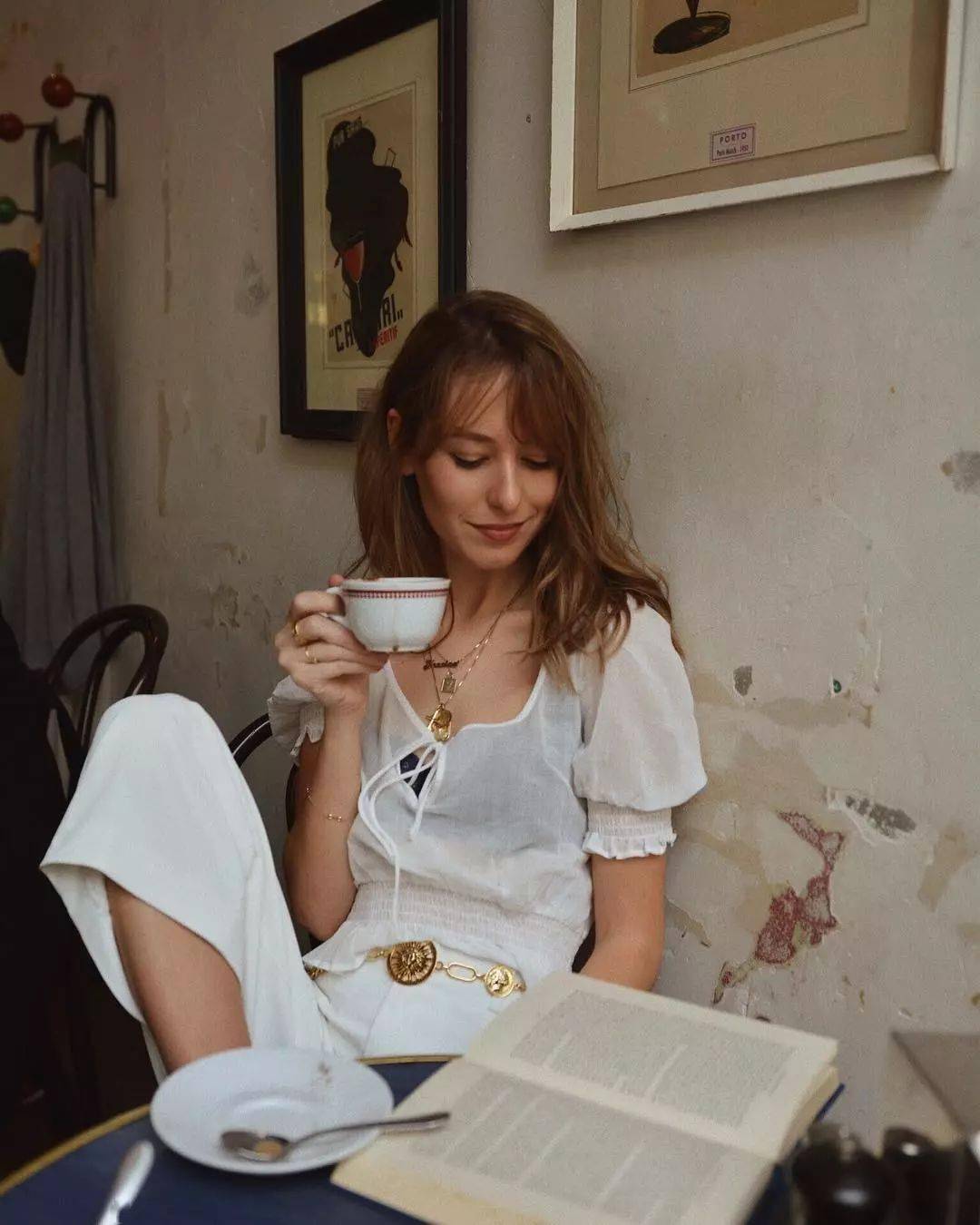 blouse|别总穿极简了,2020年“法式风”最流行!好看又高级!