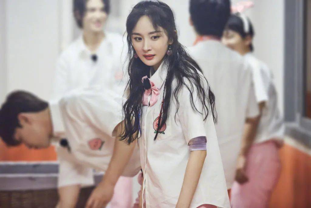 头发|炎炎夏日发型,清凉和美你都可以要!