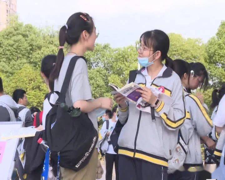 镇江2020年中考排名_2020徐州市普高最低控制线,镇江市多所高中录取分数