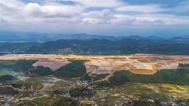 湘西花垣机场启动飞行区道面及附属设施建设