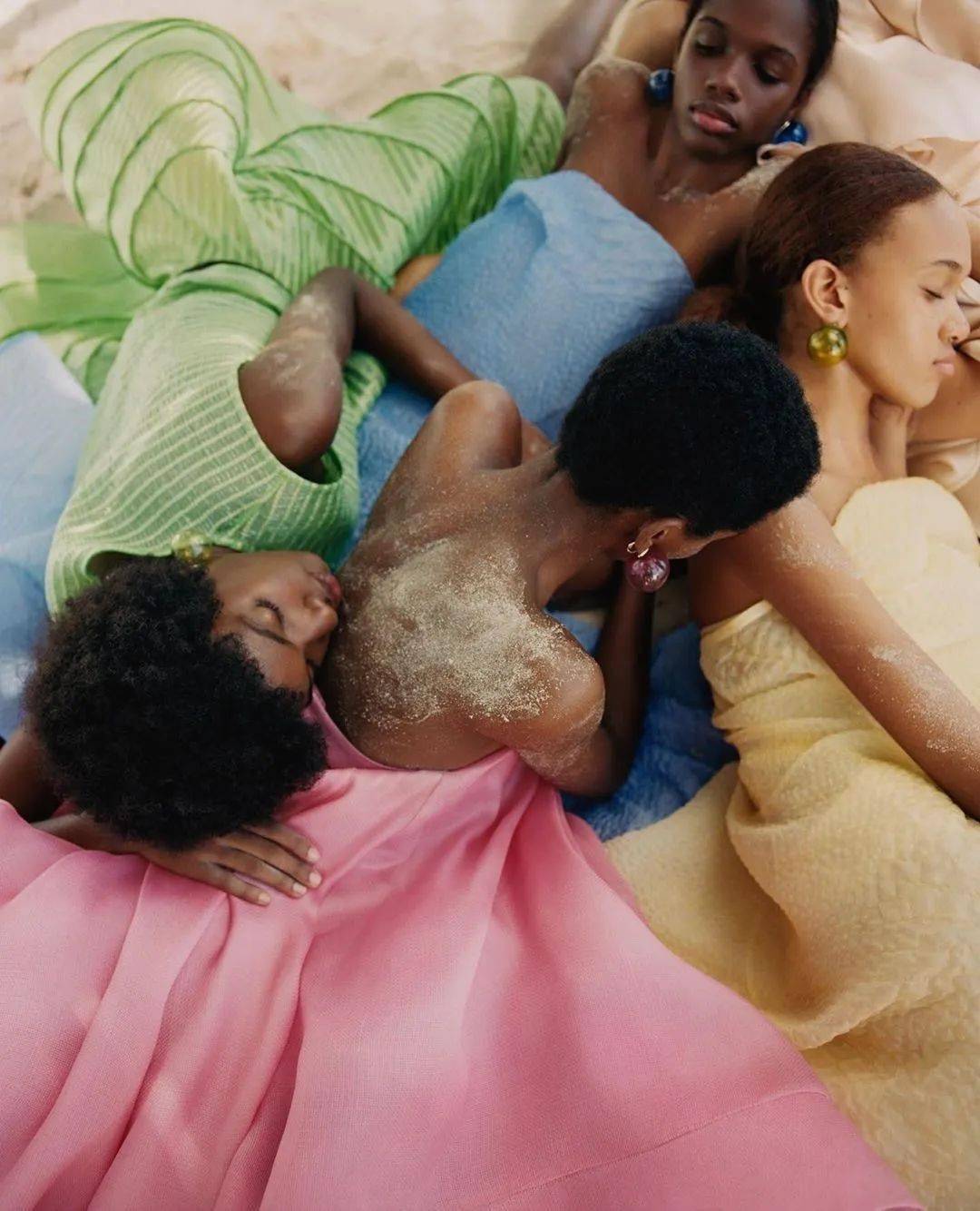 tag|安特卫普&加勒比文化哪个tag更具吸引力？反时尚的不羁操作非Botter双璧莫属