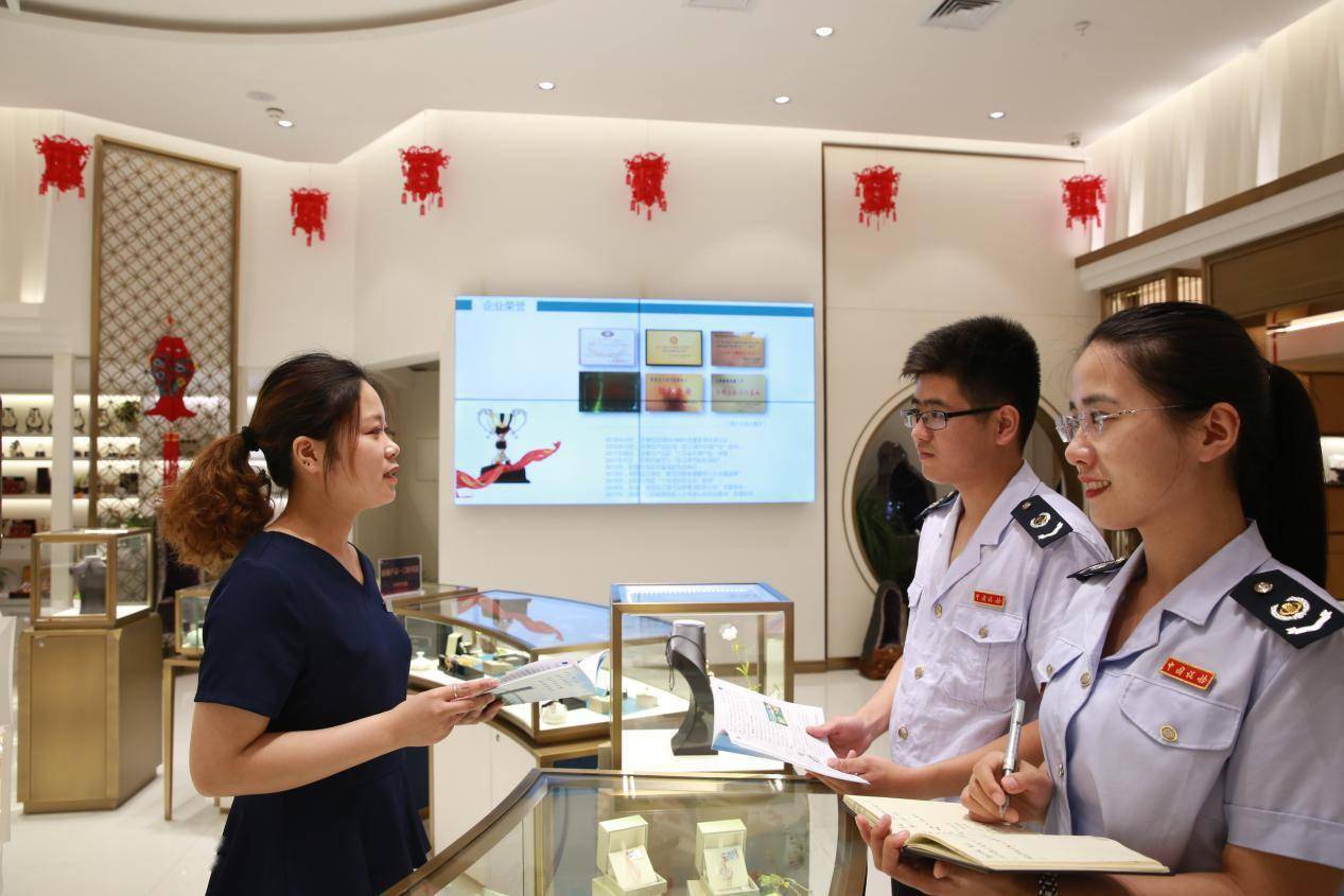 经济|江苏连云港：激活小店经济活力 畅通城市“毛细血管”