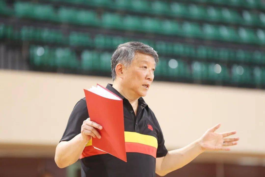 中国篮协e级教练员培训深圳开班,提高夯实基层执教水平