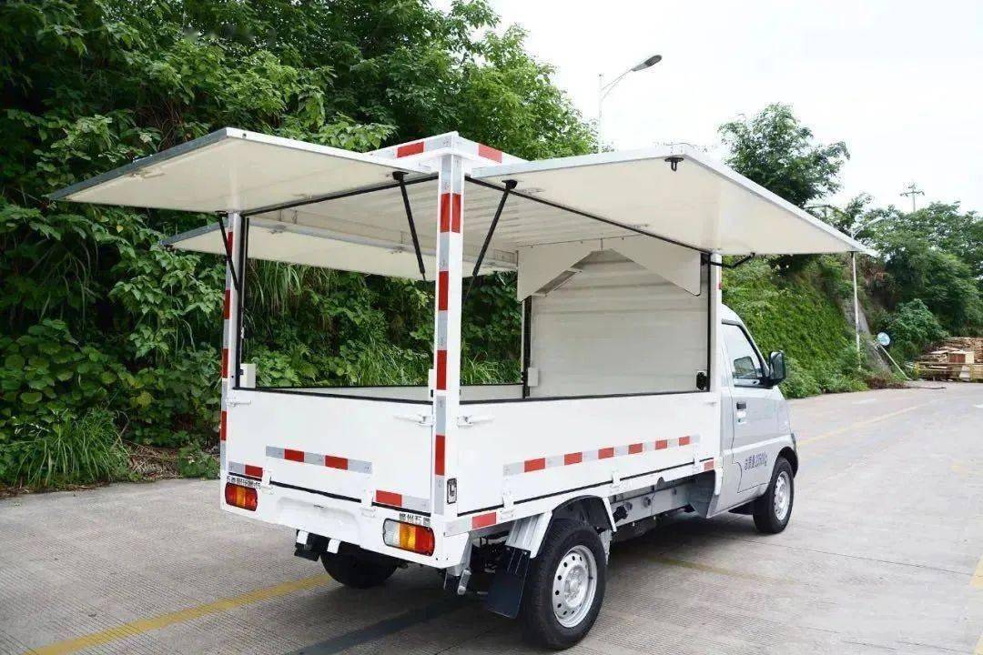 口罩|被嘲“不务正业”，却低调捐出上亿！“骚”到出圈的霸道总裁，凭什么被央视爆赞？