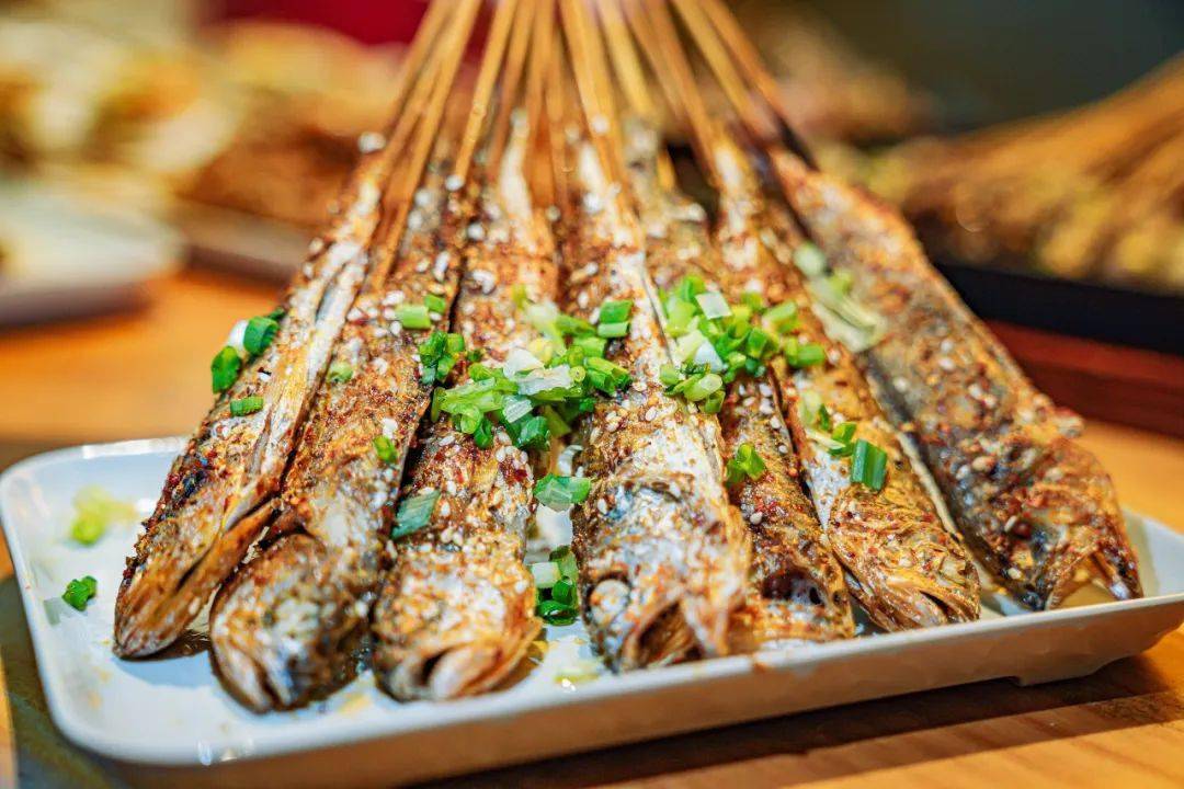 武汉|烧烤工坊、全球精酿超市、鲜酿工厂一次all in!木屋烧烤华中旗舰店空降武汉