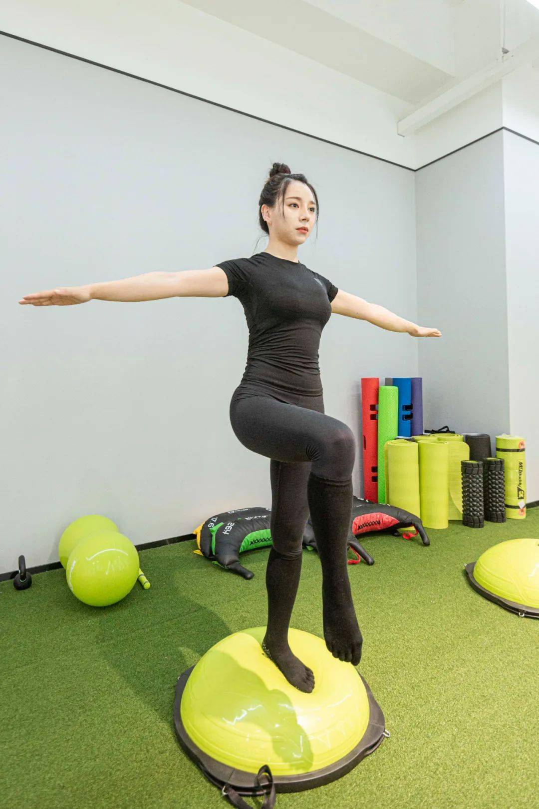 普拉提|“乘风破浪的姐姐们”疯狂痴迷？福州这家“大长腿训练场”我pick了！