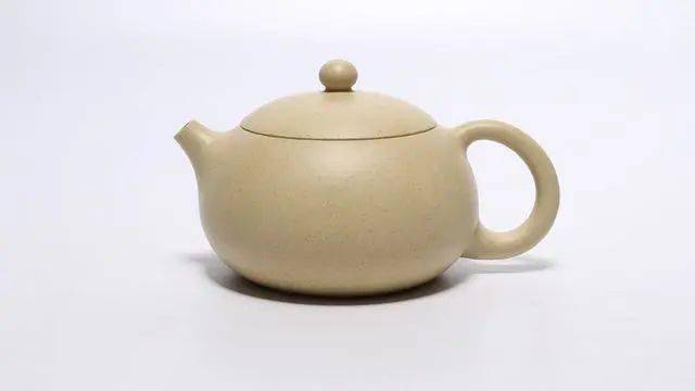 紫砂|市场上十不存一，正宗的极其稀少黄龙山稀缺泥料——本山绿泥