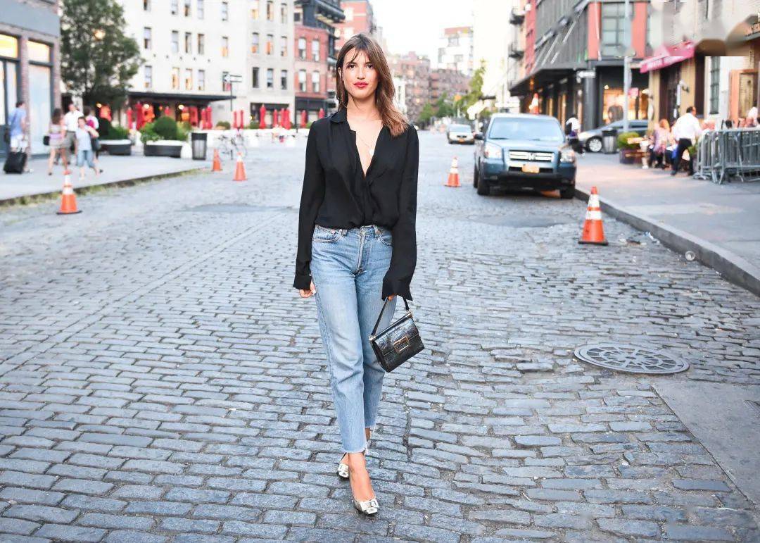 Roger|骨灰级经典Roger Vivier方扣鞋，又出了绝美新款！