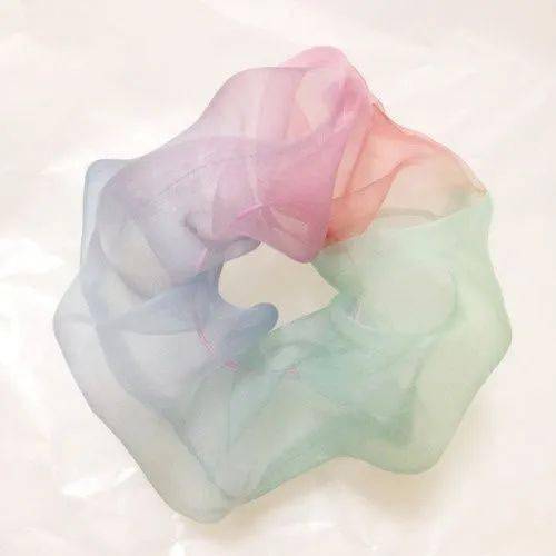 纱裙|谁能不爱夏日的薄纱连衣裙呢？