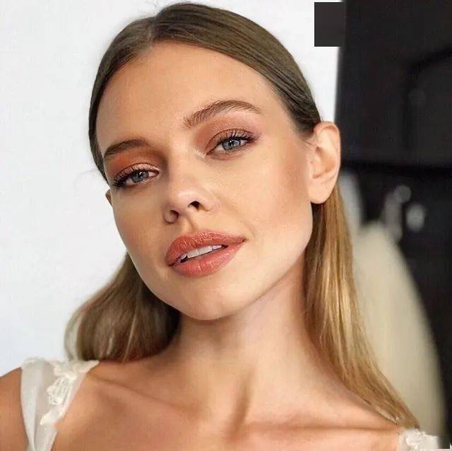 橘色|金请夏绝美回归！彩色眼影也能消肿又好看！