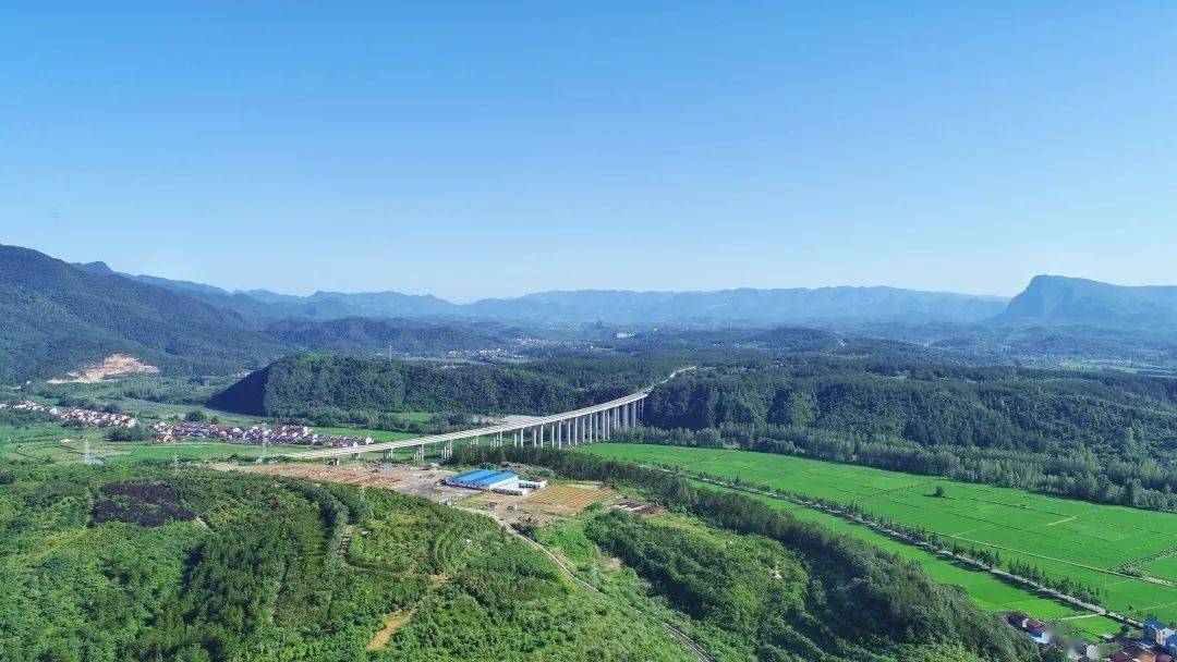 太震撼了这组航拍的远安美景是你没看过的全新版本