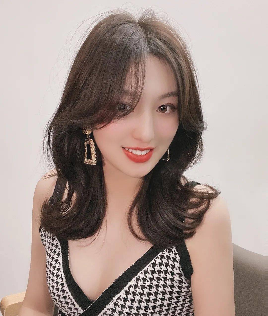 天马行空|素素探店 | 经常被“天马行空”的TONY老师伤害？这位靠谱90后资深发型师安利给你！