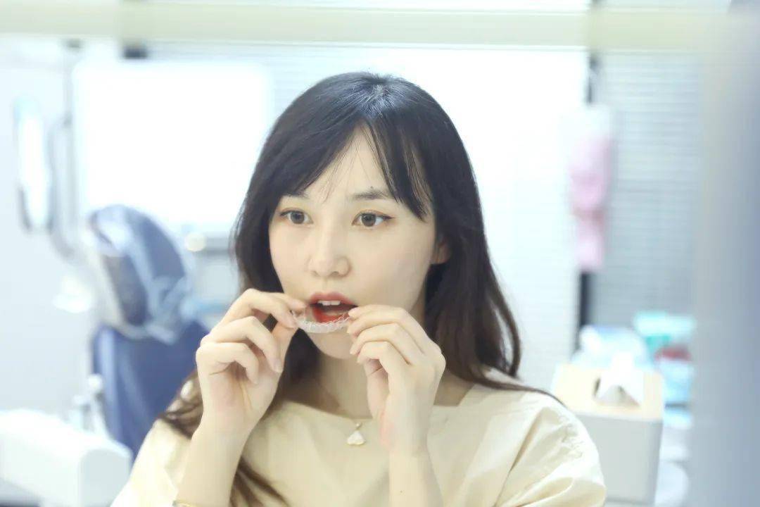 口腔|整牙比整容还要厉害？不动刀，不打针，悄悄变美的秘密就在这里！