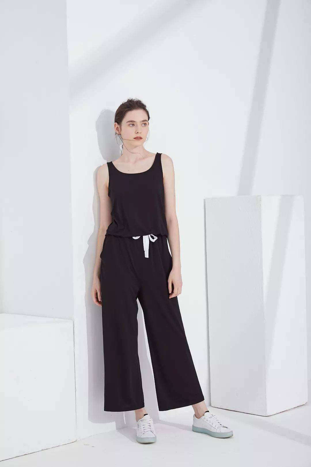 仙女|女明星都抢着穿的仙女裤，居家出街一套就够！