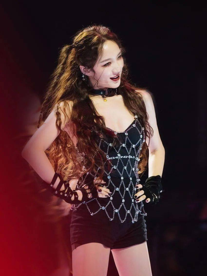 #Mad|礼物已经选好,姐姐们何时才能认识我?!