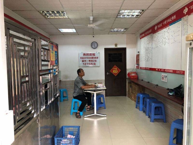 深圳|深圳一彩民中双色球10注一等奖5829万，整晚没睡次日兑奖