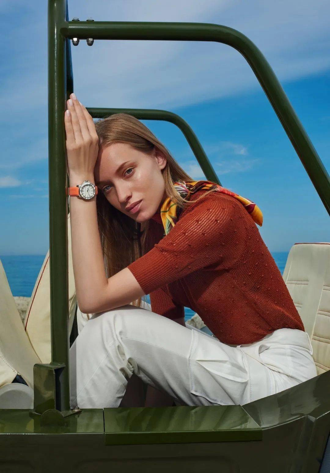 防水|夏天玩水戴什么表？防水吸睛少不了