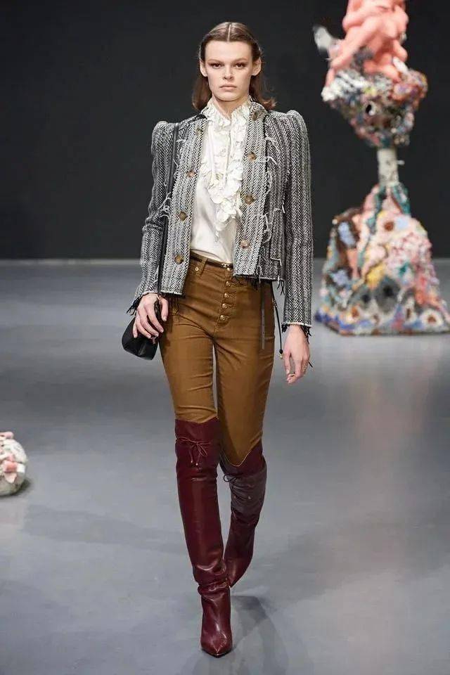 色彩|2020/21秋冬女装色彩趋势：复古时尚风潮再次燃起！半身裙流行趋势！