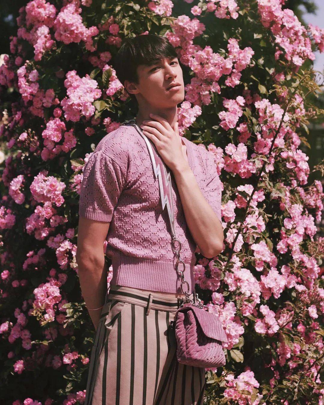 亚裔|时尚圈又迎来热门亚裔男模新人，完美到无需任何修饰