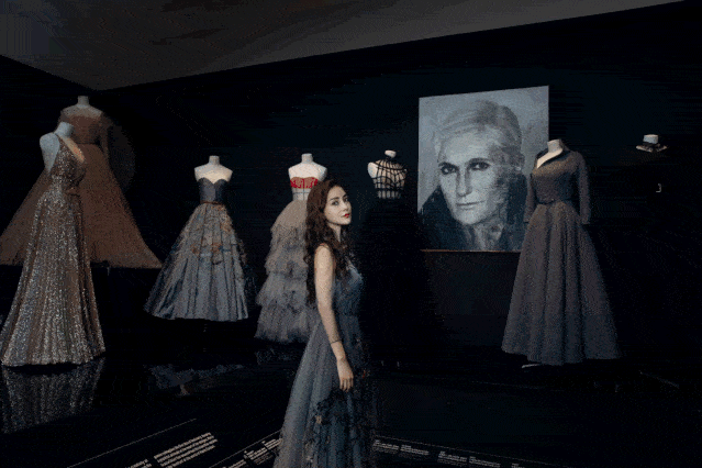 迪奥大展开展首日爆满,275件高定礼服真这么好看吗?