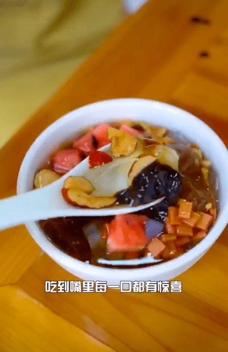 84f53bf923eb44cc8bf11b8f34a0d44e.png