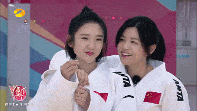 牙膏|牙黄真的太毁颜值！连涂口红都没人家好看