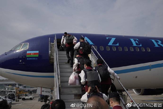 来自|中国援阿塞拜疆抗疫医疗专家组从成都启程