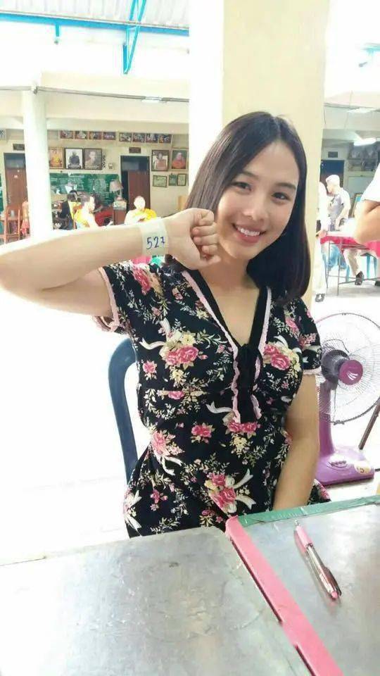 女人|泰国征兵季已开始！“她们是男人中的女人！女人中的精灵”