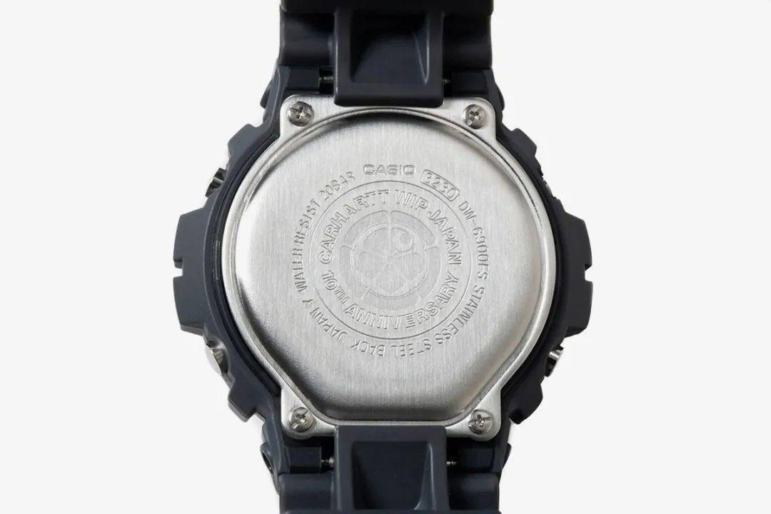 Movies|Daniel Arsham 联合 PORSCHE 推出联名胶囊系列