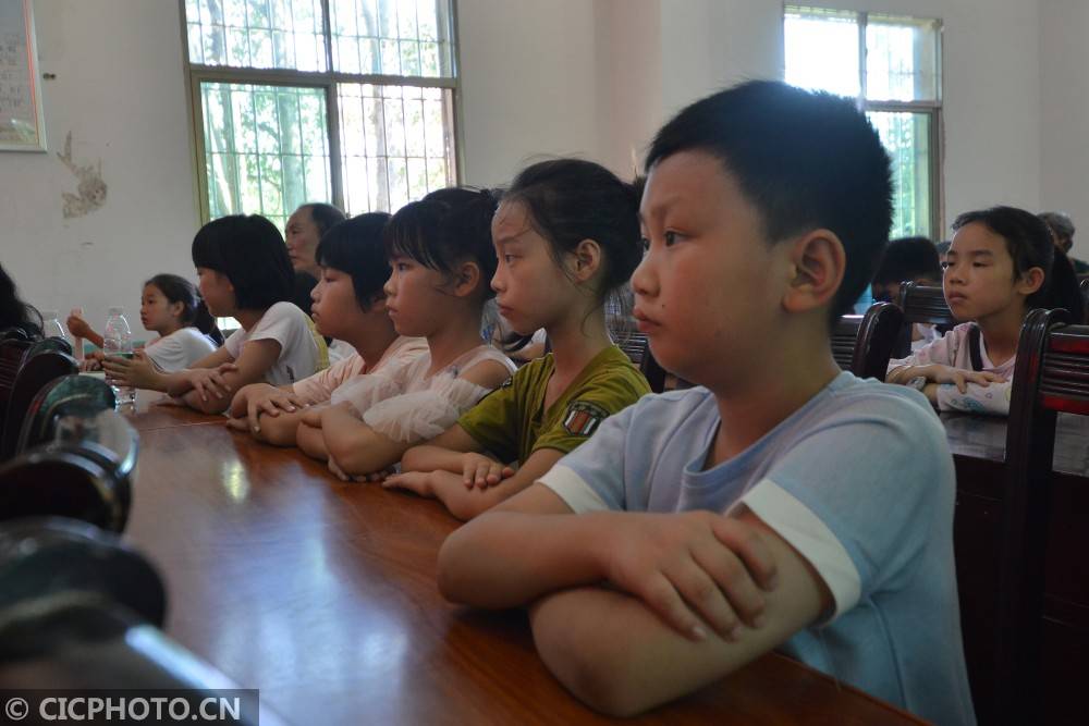 支教|湖南衡东：村里来了大学生支教队