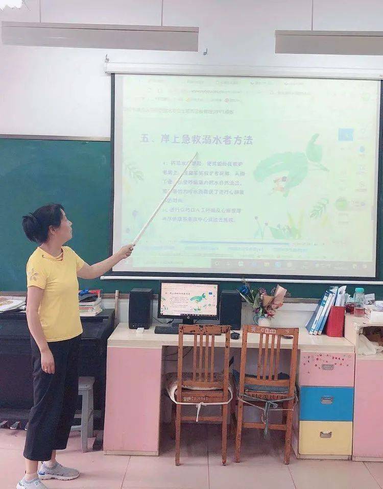 展播|作品展播 | 芙蓉园里忙碌着的“爱心天使”