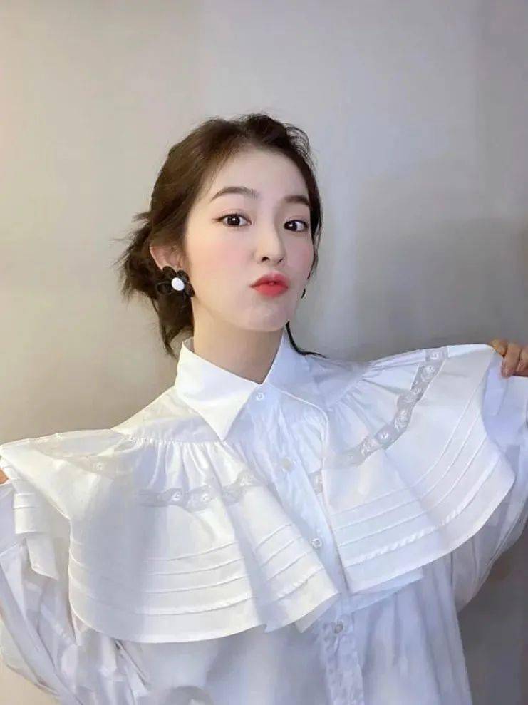 眼睛|还没掌握女团同款的“太阳花睫毛”？是时候看看Irene了！